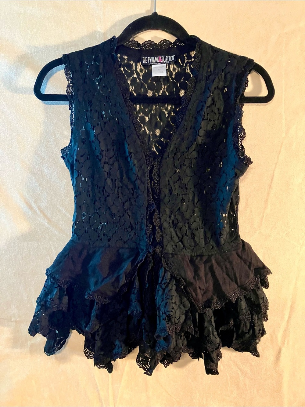 The Pyramid Collection Black Lace Vest Sz S Ruffle Peplum Whimsigoth Goth Alt